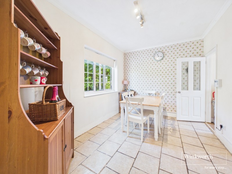 Roe Lane, Kingsbury, London, NW9