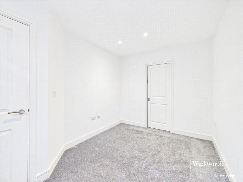 Queens Road, Reading, Berkshire, RG1