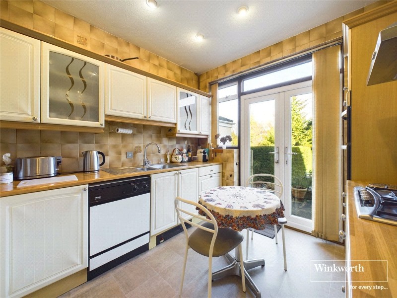 Edgeworth Crescent, Hendon, London, NW4