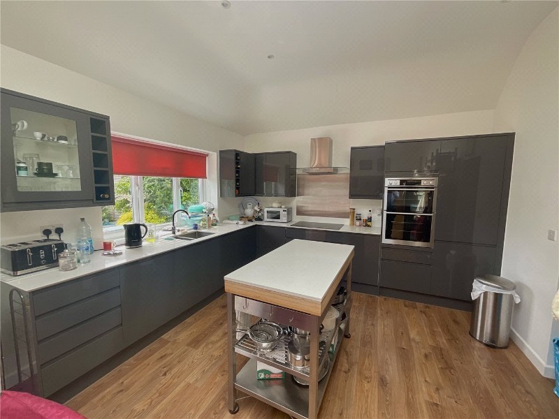Ridgefield Gardens, Highcliffe, Dorset, BH23