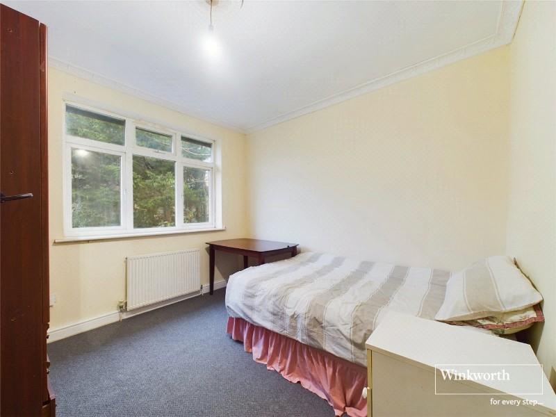 Ridge Close, Hendon, London, NW4