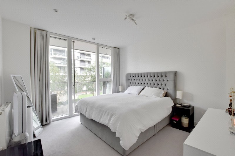 Granite Apartments, 30 River Gardens Walk, Greenwich, London, SE10