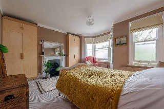 Purves Road, London, NW10