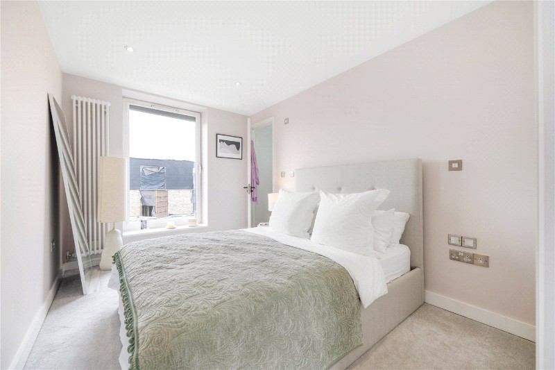 Silvester Road, East Dulwich, London, SE22