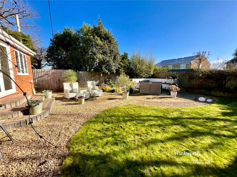 Stuart Road, Highcliffe, Dorset, BH23
