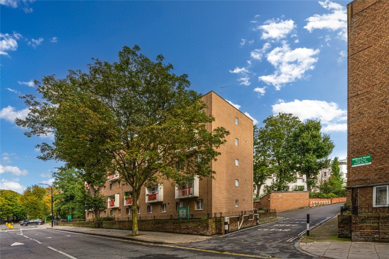 Kilburn Gate, Kilburn Priory, London, NW6