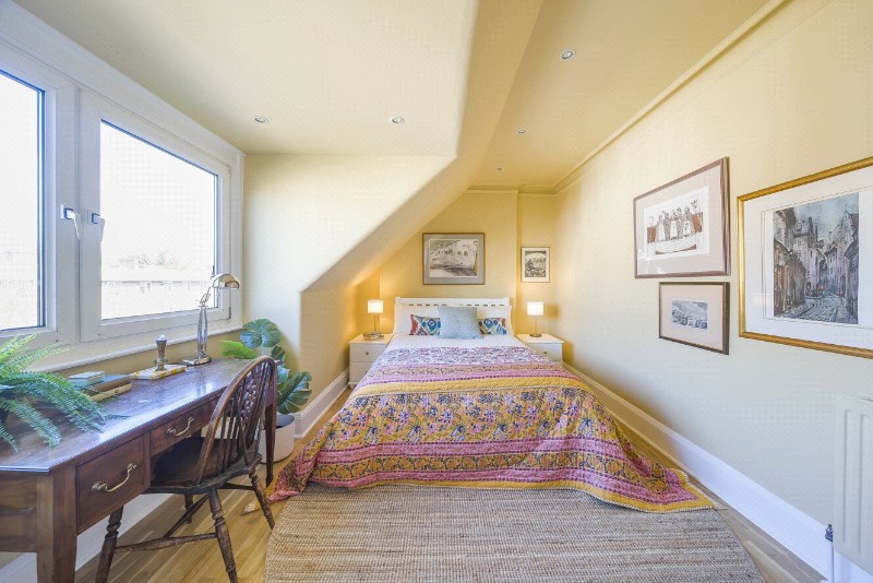 Broadhurst Gardens, London, NW6