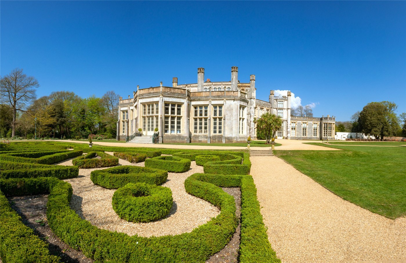 Highcliffe Castle