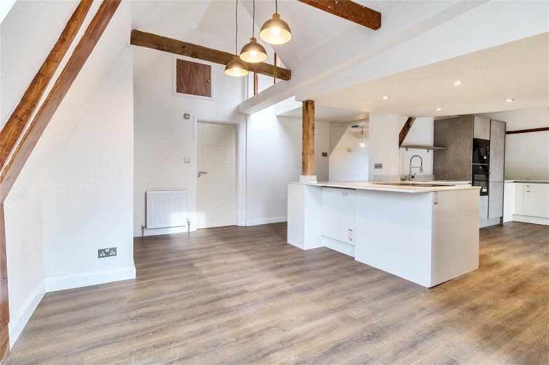 Cobbetts Hill, Weybridge, Surrey, KT13