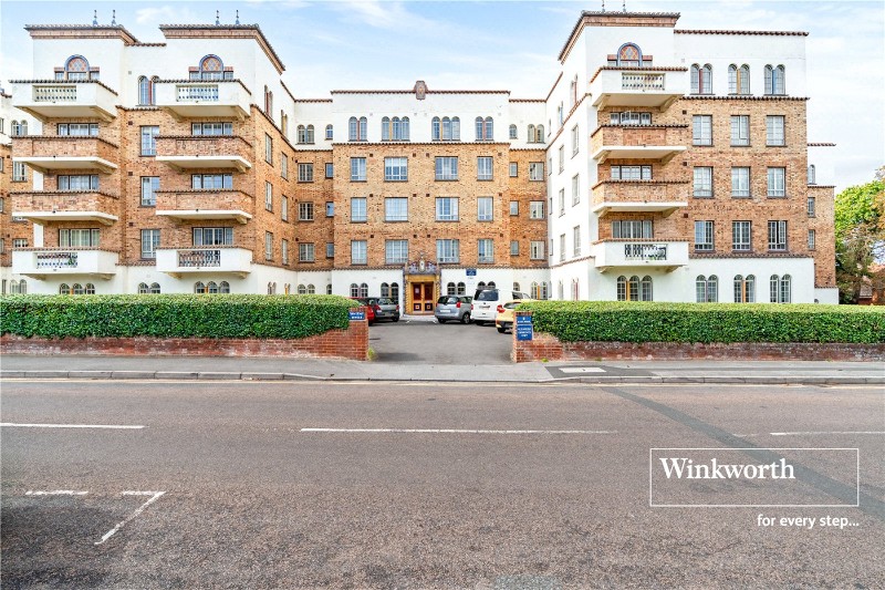 Sea Road, Boscombe, Bournemouth, Dorset, BH5
