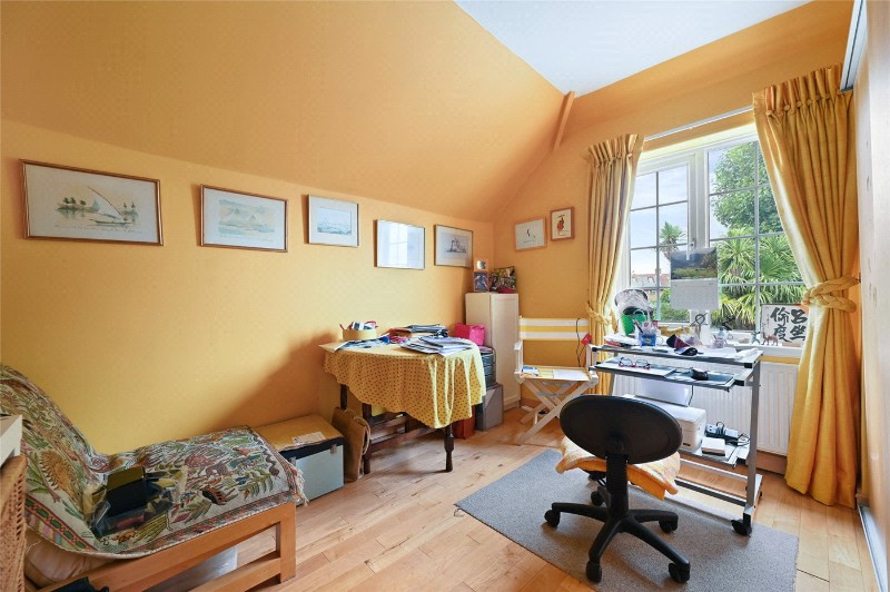Steventon Road, London, W12