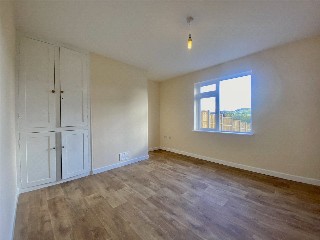 Neopardy, Crediton, Devon, EX17