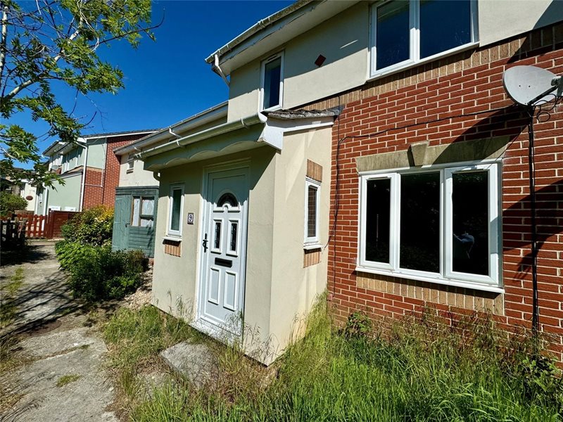 Tudor Grove, Cullompton, Devon, EX15