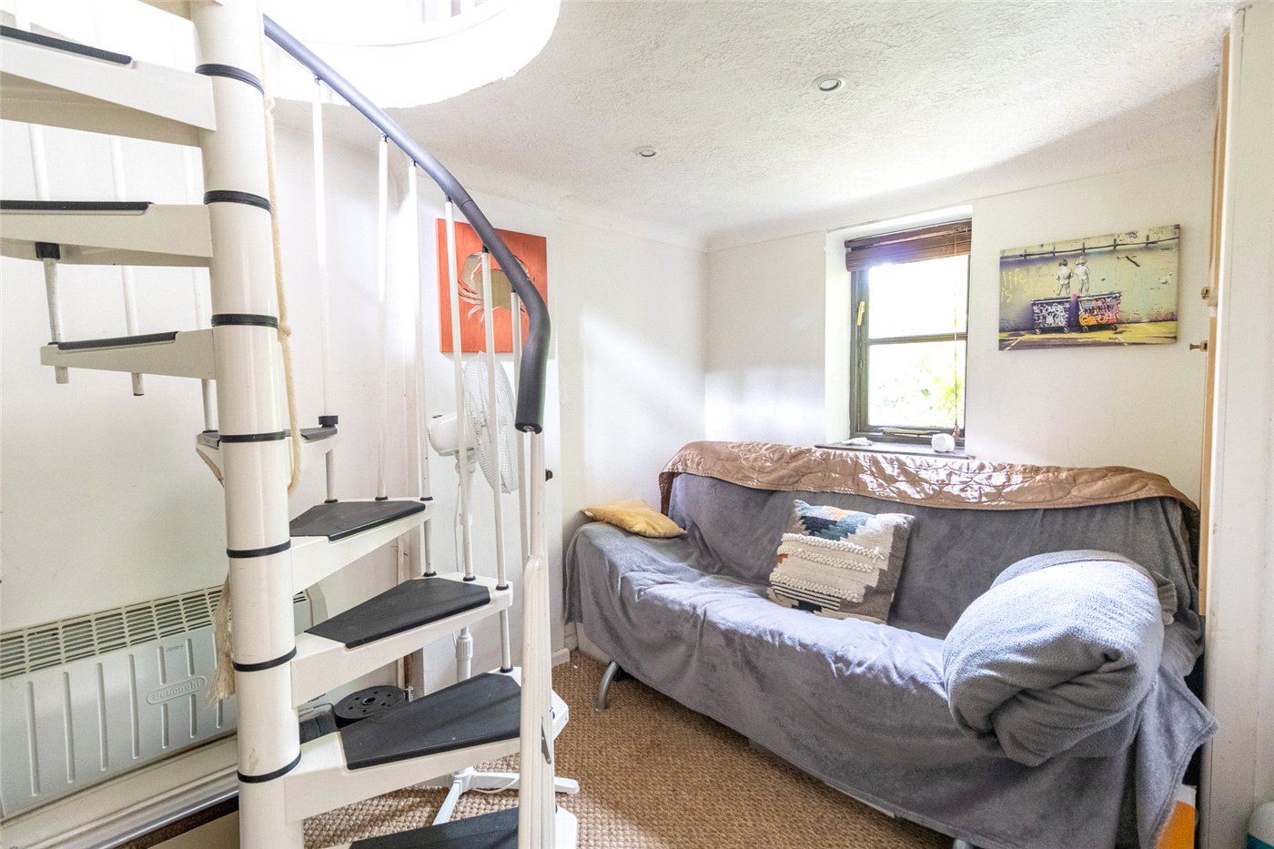 Snug/Office