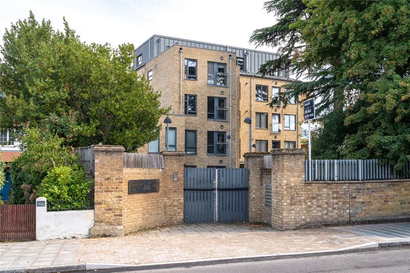 Tulse Hill, London, SW2