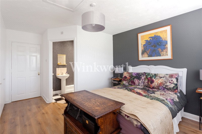 Myddleton Avenue, London, N4