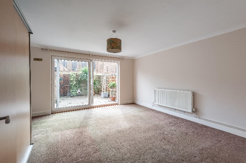 Ebbisham Drive, London, UK, SW8