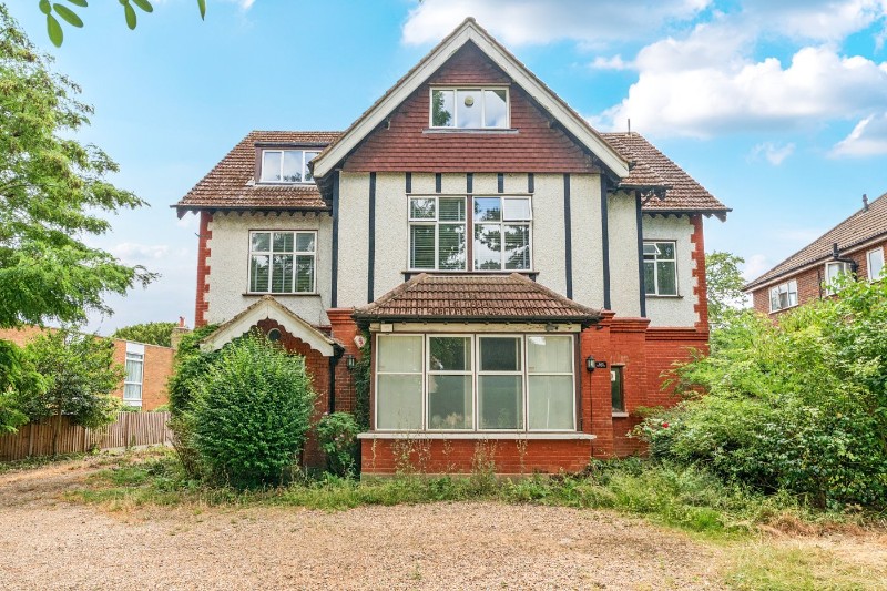 Bromley Road, Shortlands, Bromley, BR2