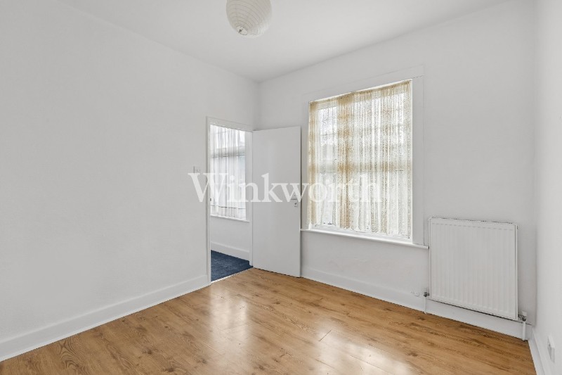 Moselle Avenue, London, N22