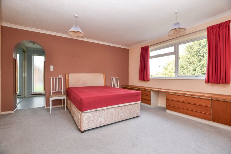 Barkham Ride, Finchampstead, Wokingham, Berkshire, RG40