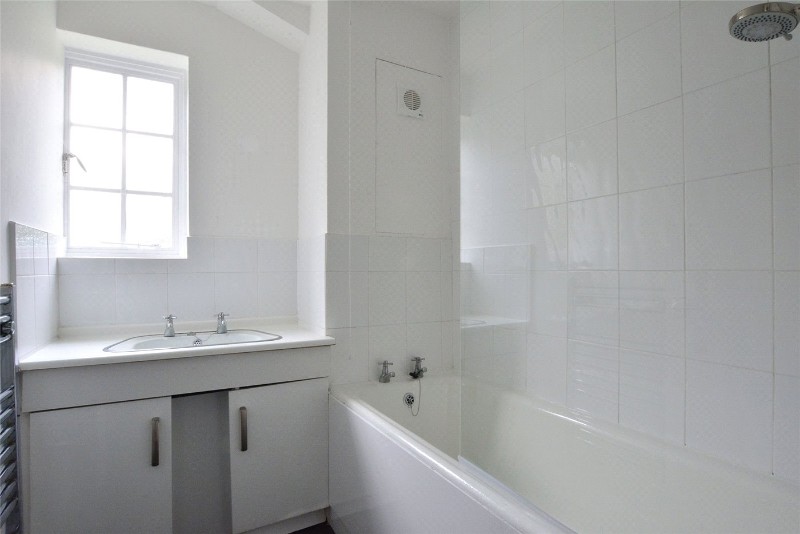 Lock Chase, London, SE3