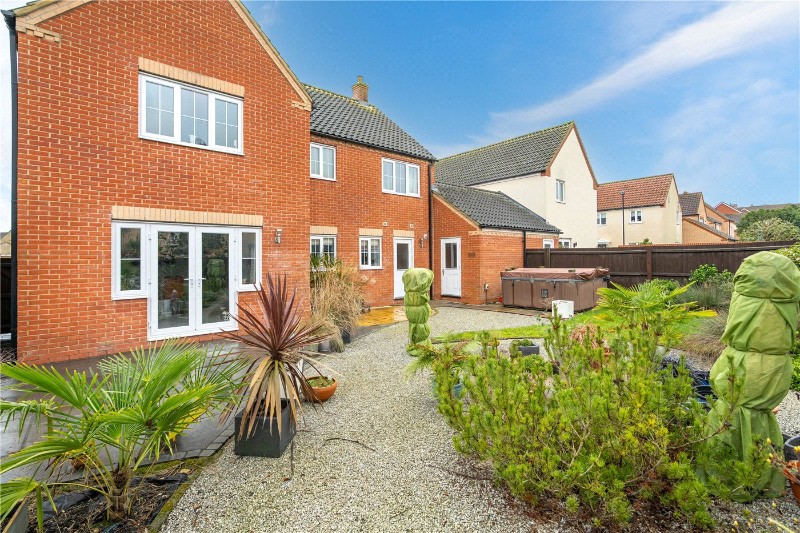 Sandown Drive, Bourne, Lincolnshire, PE10