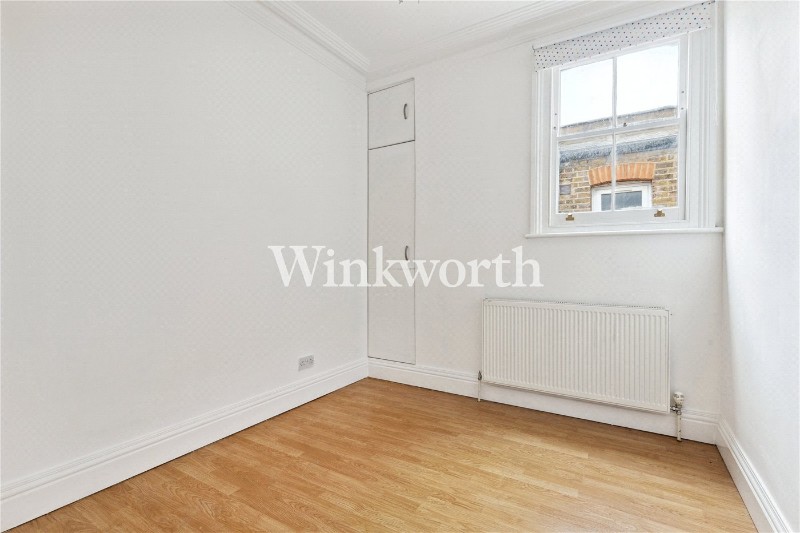 Park Avenue, London, N13