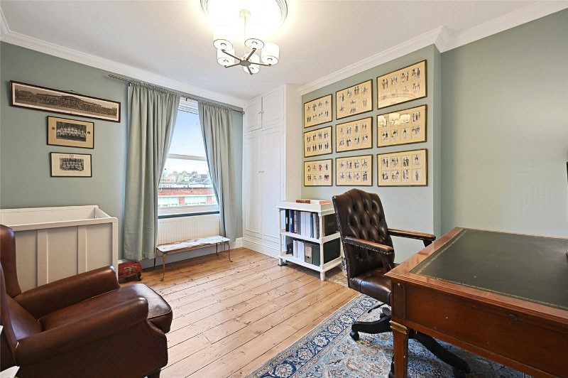 Thornfield Road, London, W12