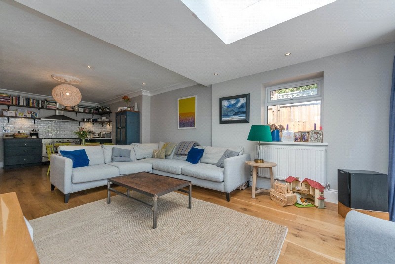 Spezia Road, London, NW10