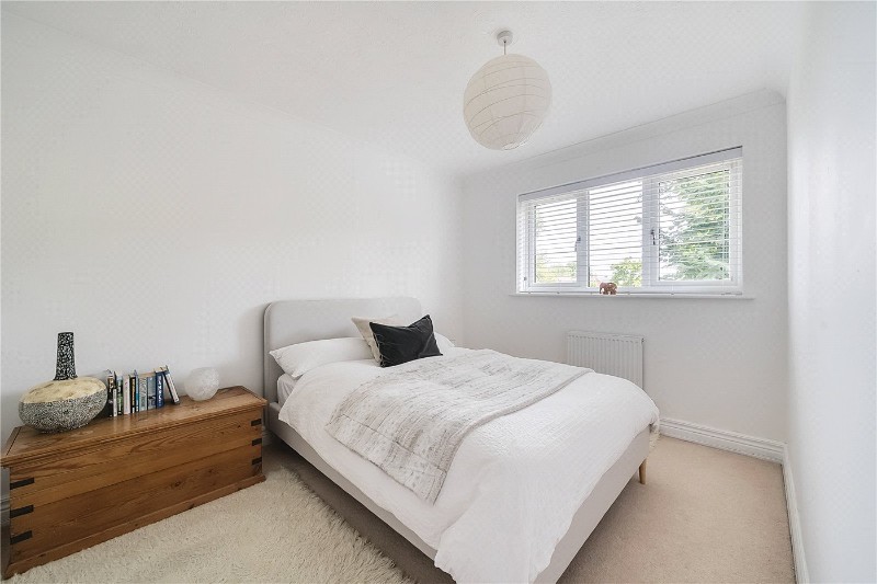 Benett Gardens, Shaw, Newbury, Berkshire, RG14