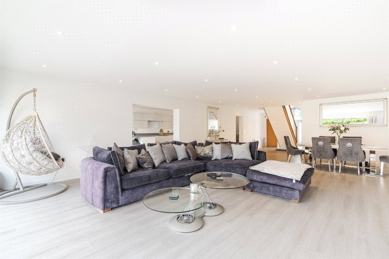 Albert Road, Corfe Mullen, Wimborne, Dorset, BH21