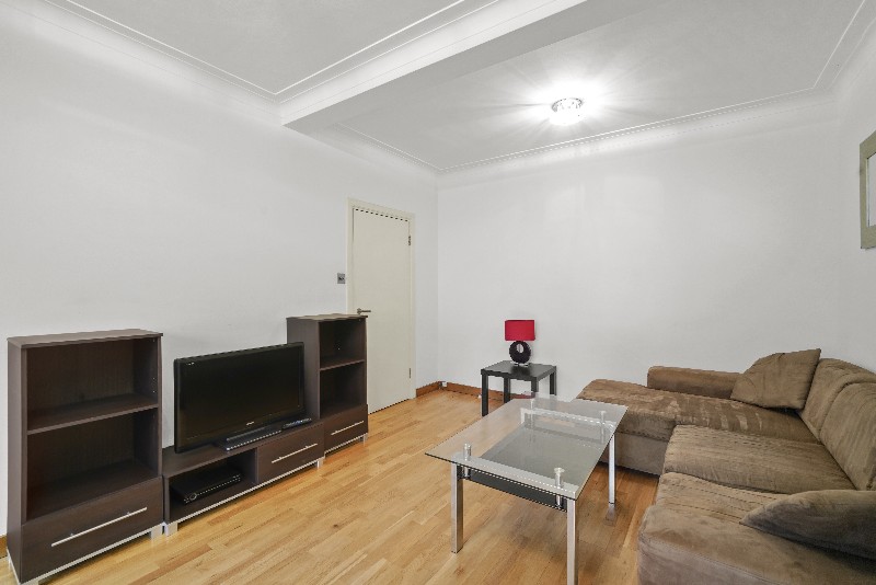 Oslo Court, Prince Albert Road, St John's Wood, London, NW8