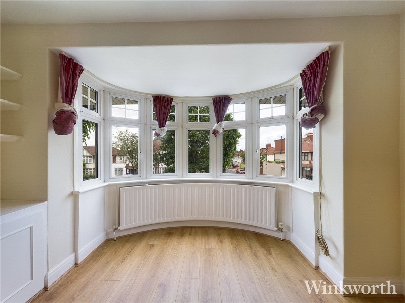 Cleveley Crescent, London, W5