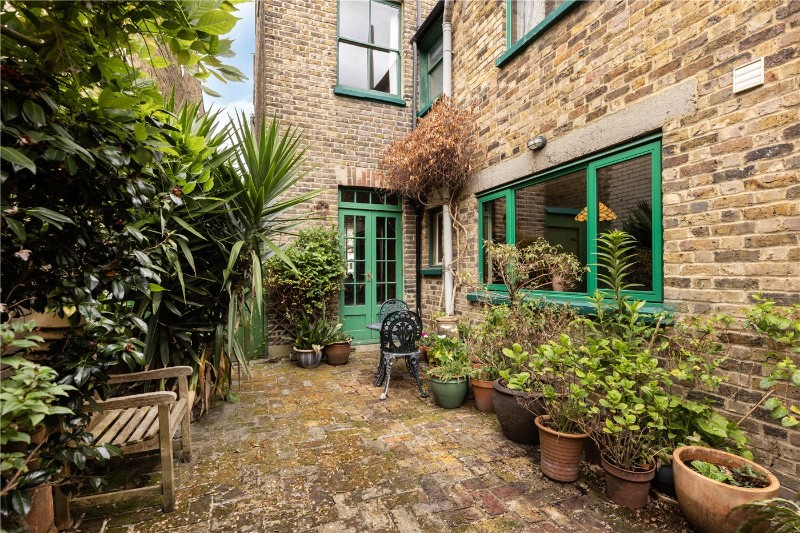 Bemish Road, London, SW15