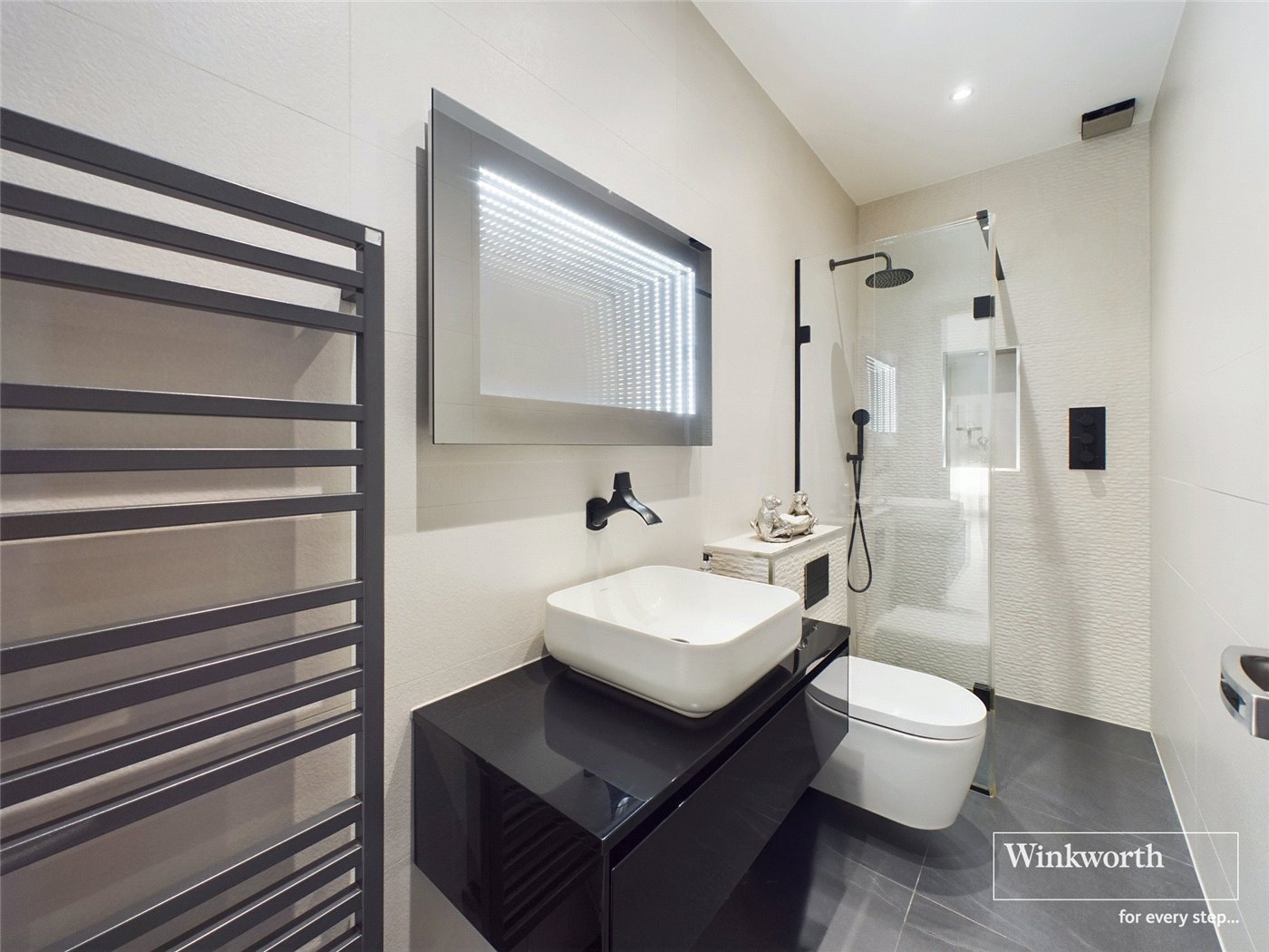 Gf Shower Room