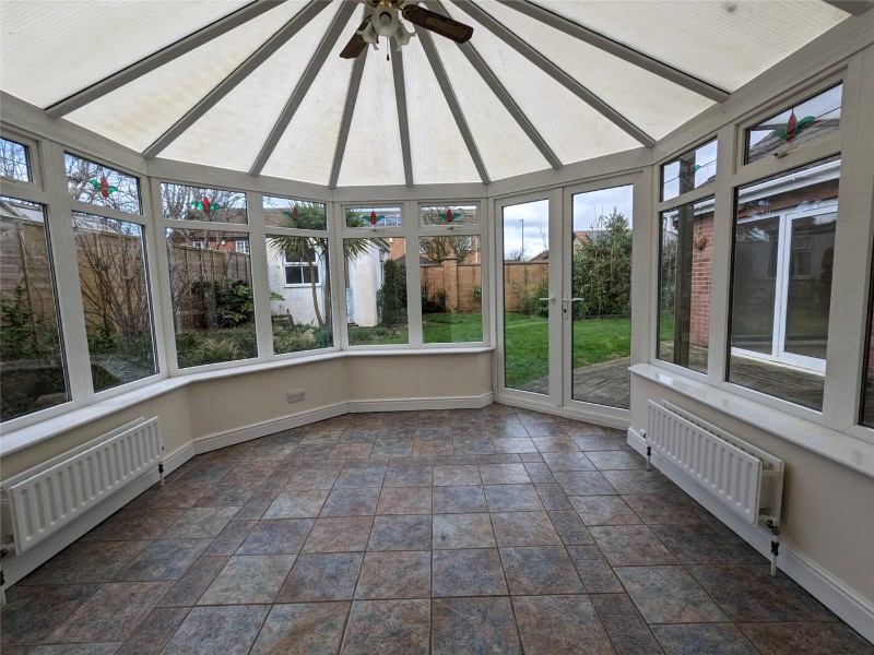 Windsor Close, Sleaford, Lincolnshire, NG34