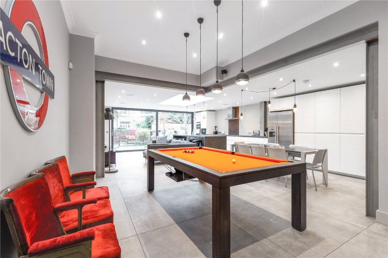 Messaline Avenue, London, UK, W3