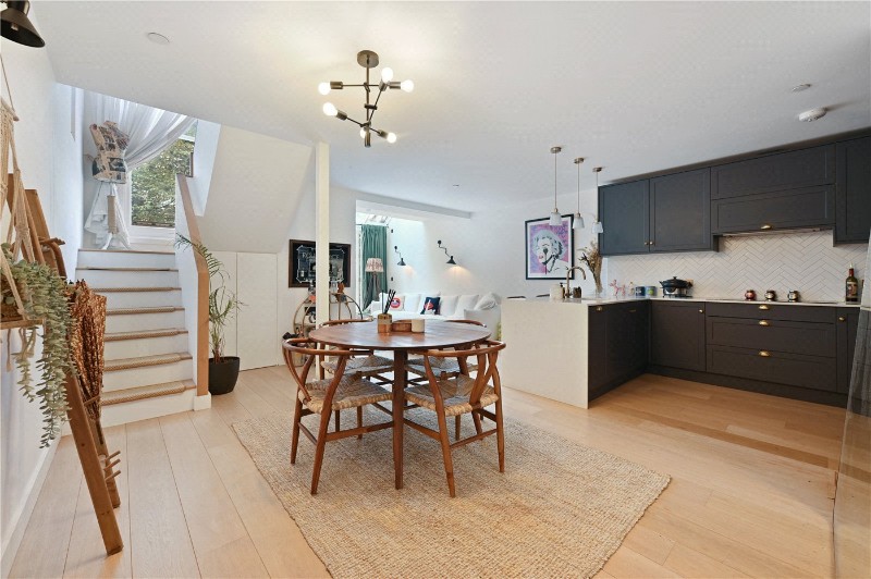 Westbourne Park Road, London, W11
