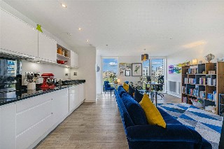 River Rise Close, London, SE8