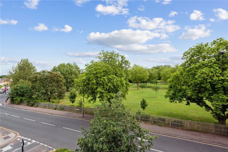 Endymion Road, London, N4