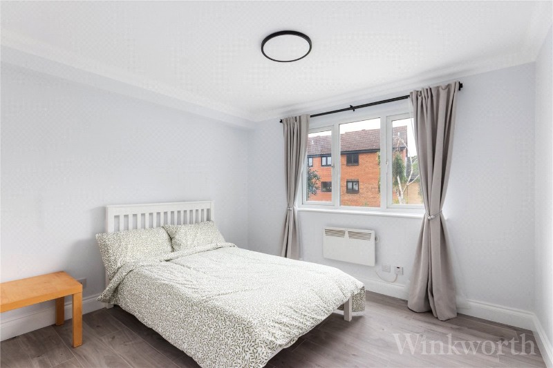 Sterling Gardens, London, SE14