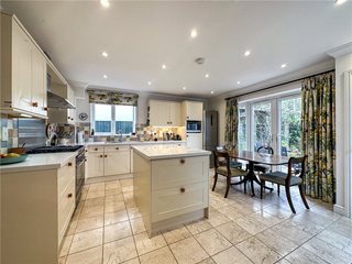 Sherborne Drive, Ferndown, Dorset, BH22
