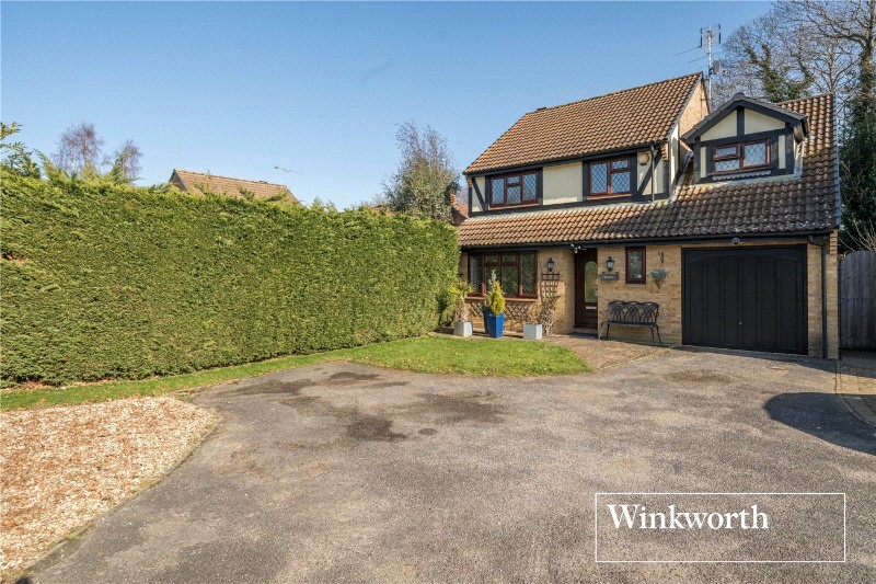 Drayhorse Drive, Bagshot, Surrey, GU19