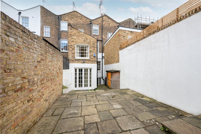 Ordnance Mews, London, NW8