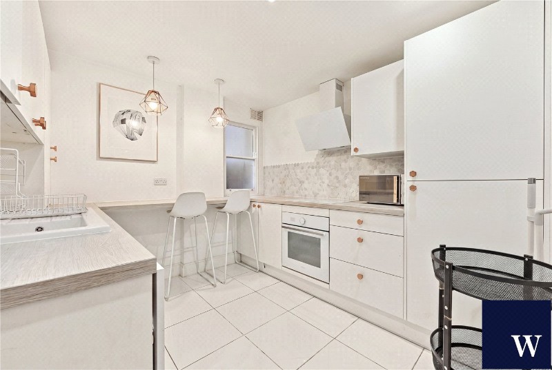 Woodside Grove, Finchley, London, N12