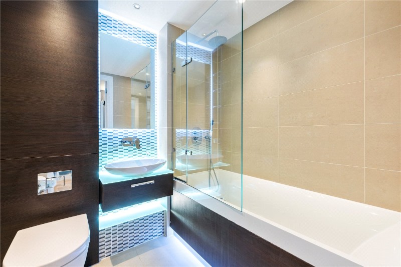 Kensington Apartments, 11 Commercial Street, London, E1