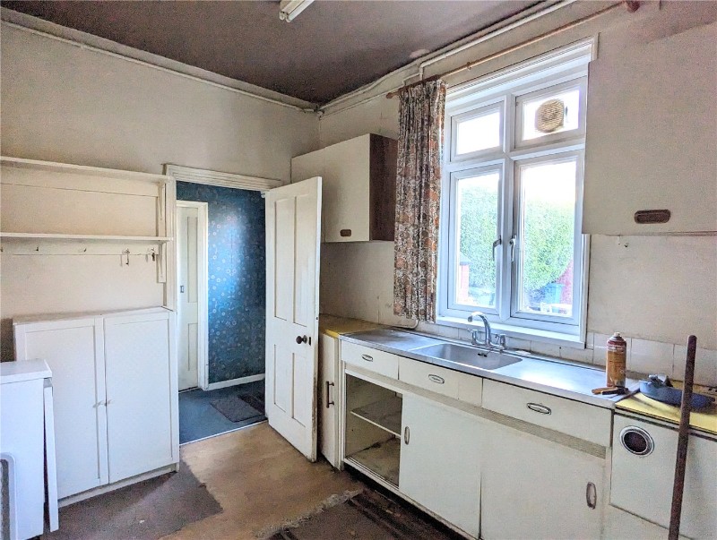 Kings Avenue, Poole, BH14