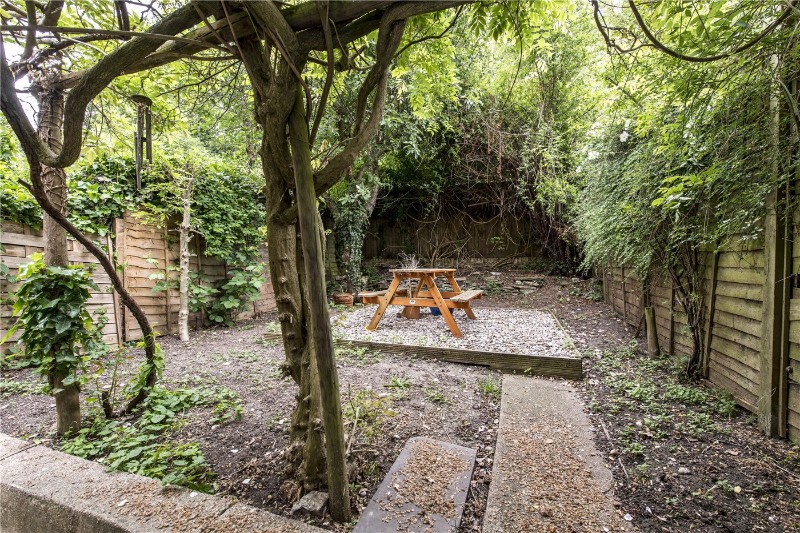 Hawarden Grove, London, SE24