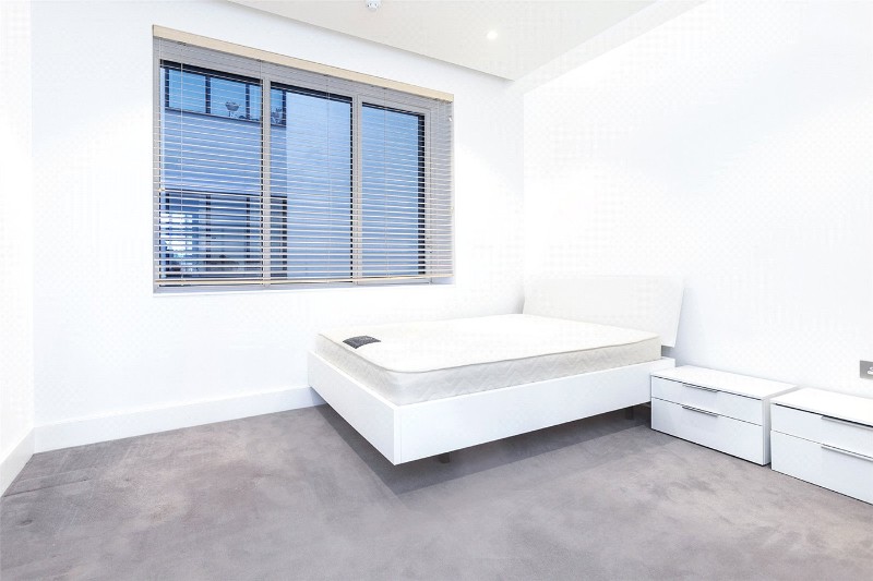 Kingsway, London, WC2B