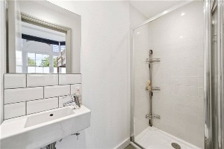 The Vale, London, W3
